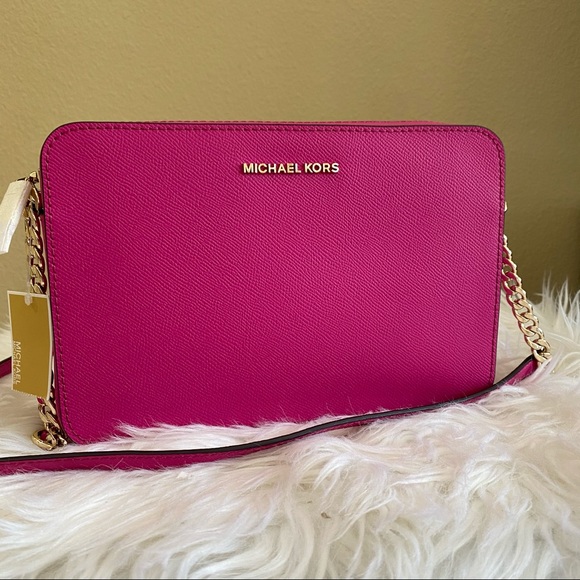 Last one✨new Michael Kors jet set travel EW crossbody bag - Picture 2 of 10